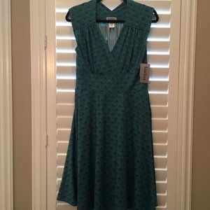 Karina "Nora" sleeveless dress. Green and navy.